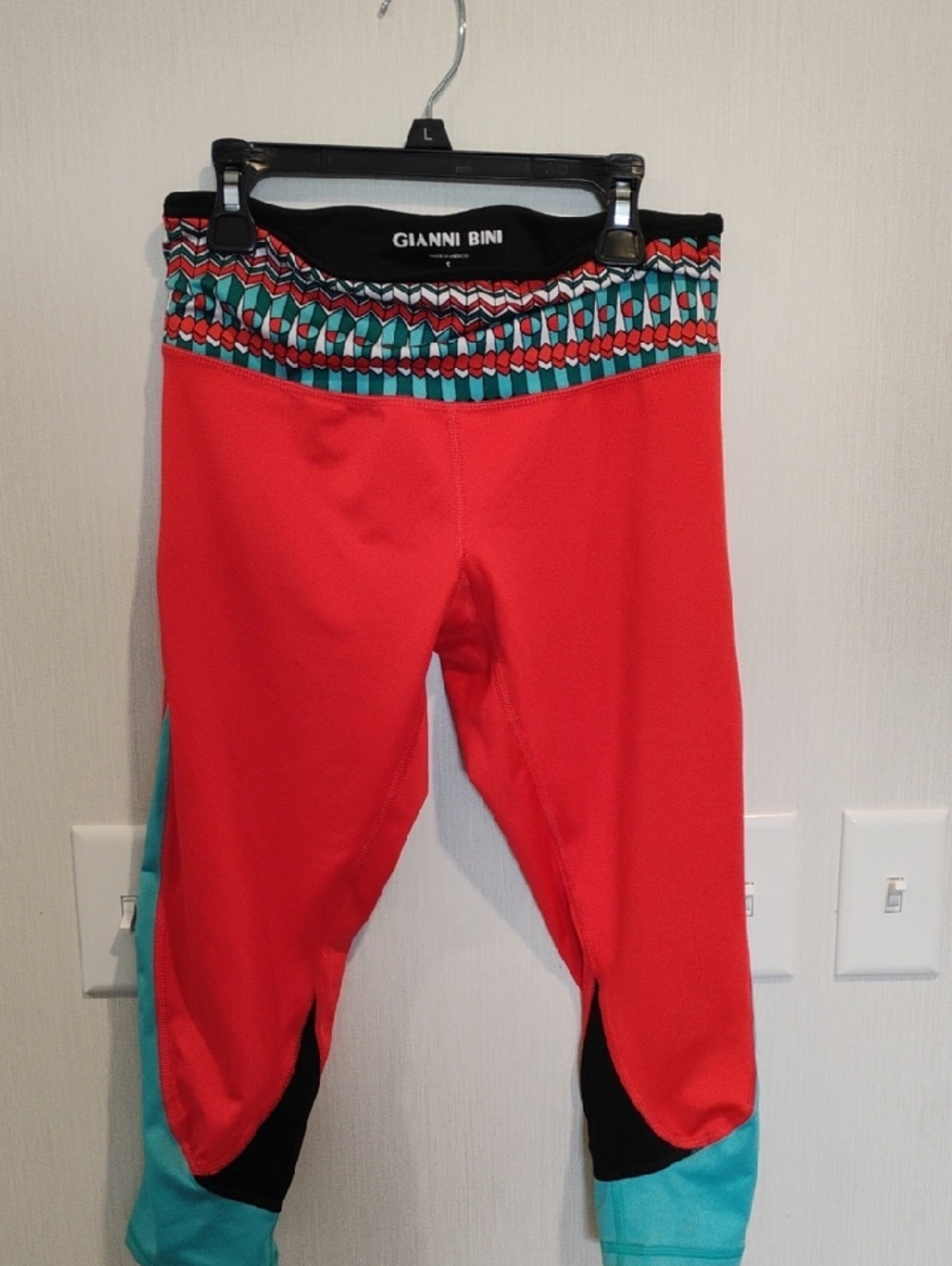 Gianni Bini Red Leggings with Teal & Black Geometric Waistband